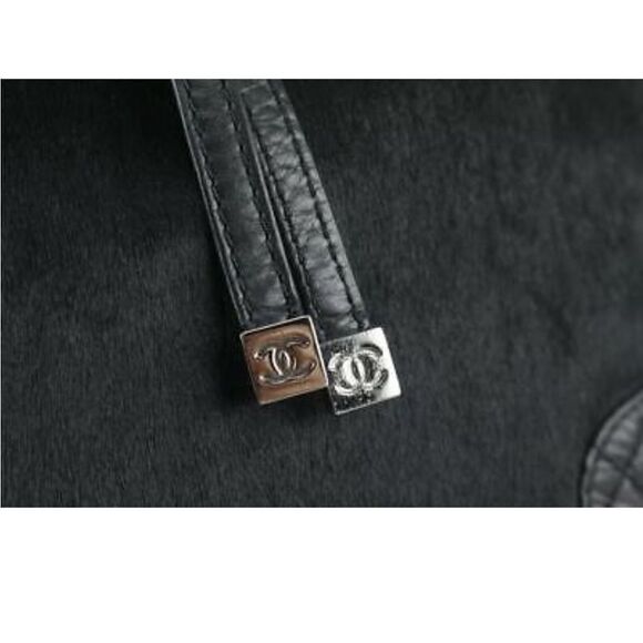 Chanel Black Quilted Lambskin X Pony Hair Drawstring Bucket Chain Hobo Small - Picture 5 of 11